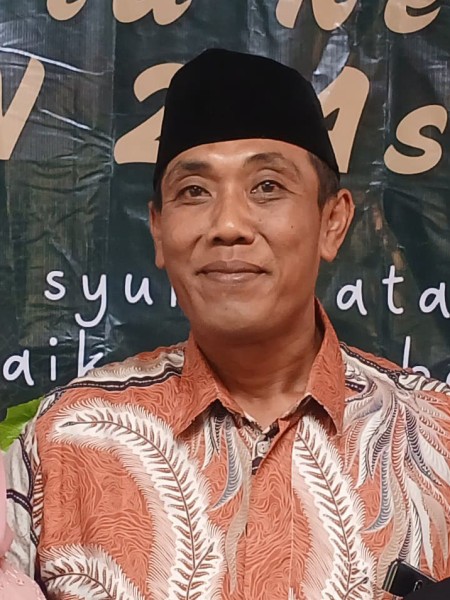 Edy Yusran S.Pd (Pak Yus)